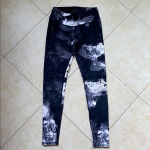 ALO Yoga Airbrush Leggings